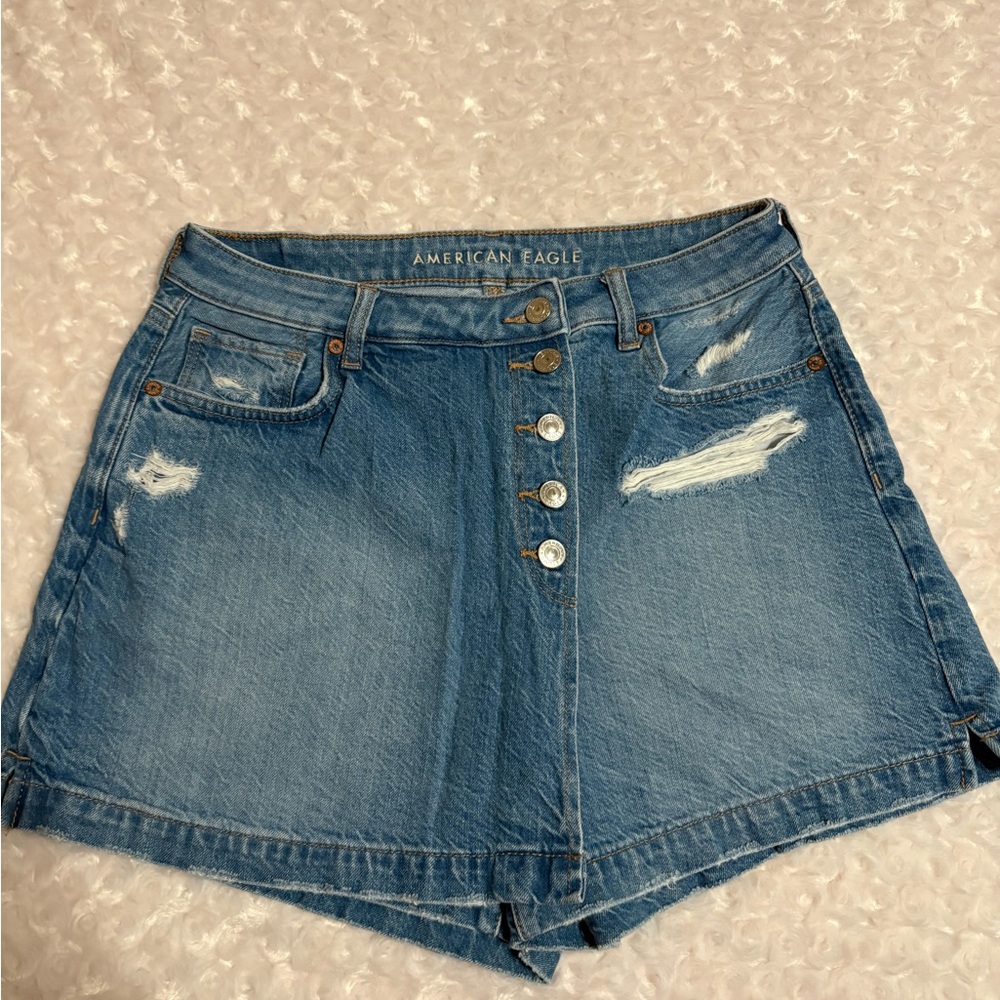 American Eagle Outfitters Distressed High-Waist Denim Mom Skort - Blue